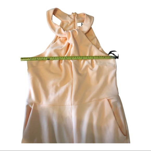 Rachel Roy pink blush crepe halter wide leg twist front midi jumpsuit size large - Picture 15 of 16